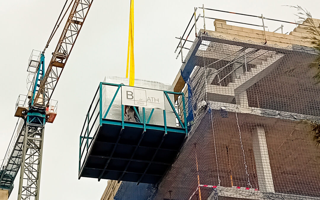 Residencial Halar, San Agustín, Alicante: llegada de los primeros baños industrializados Bath on Board instalados con éxito